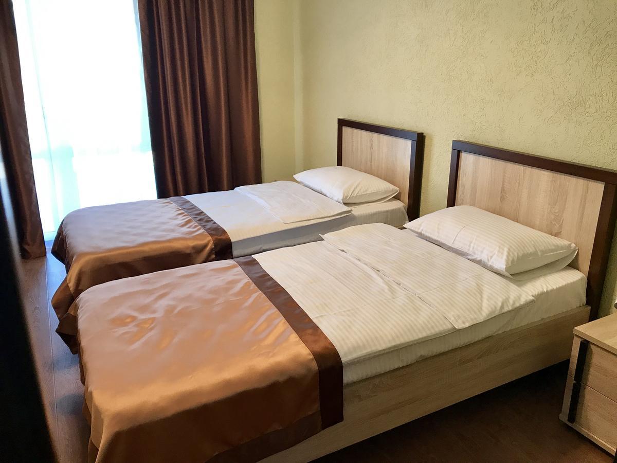 Hotel Mandarin Pizunda Extérieur photo