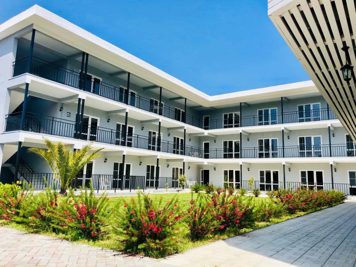 Hotel Mandarin Pizunda Extérieur photo